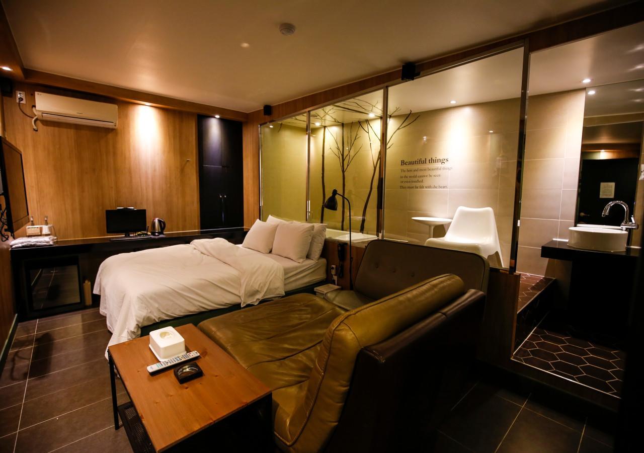 Khách sạn Story Seoul